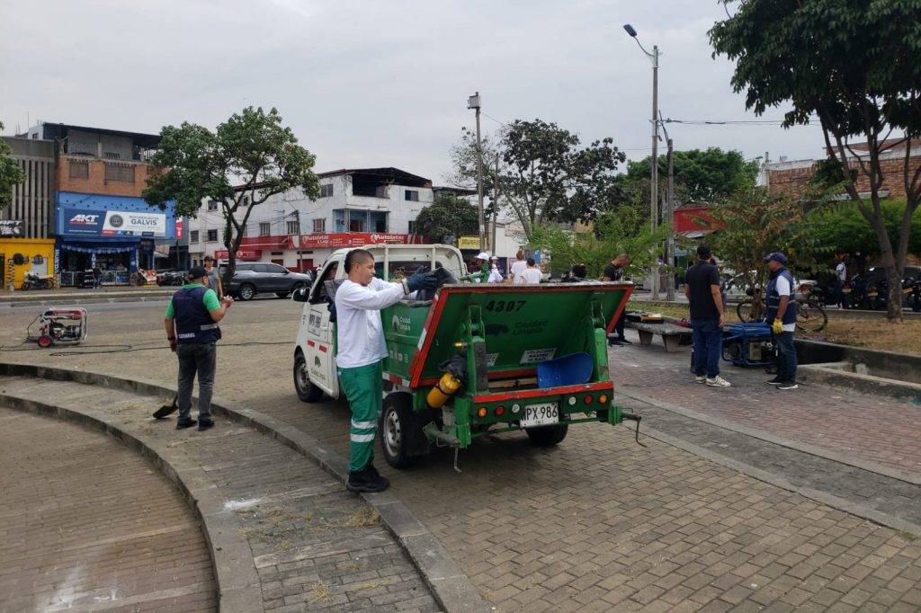 458386515_918638750295446_1956782508387256418_n